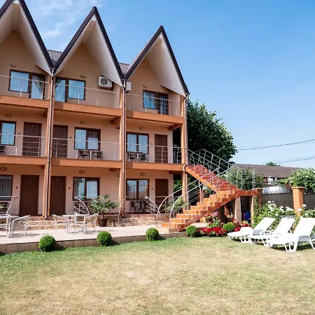 Casa Pelicanul Costinesti